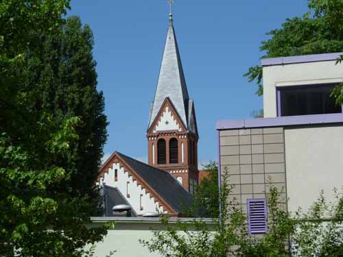 Katholische Kirche, Foto: Juhnke